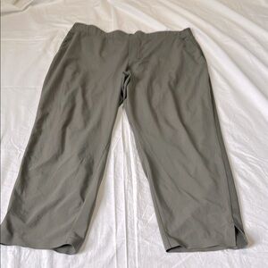 Athleta Pants Womens 18 Green  Brooklyn Mid Rise Ankle Pull On Performance